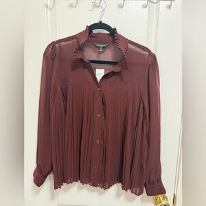 Banana Republic Women's Wine Pleated Button-Front Blouse